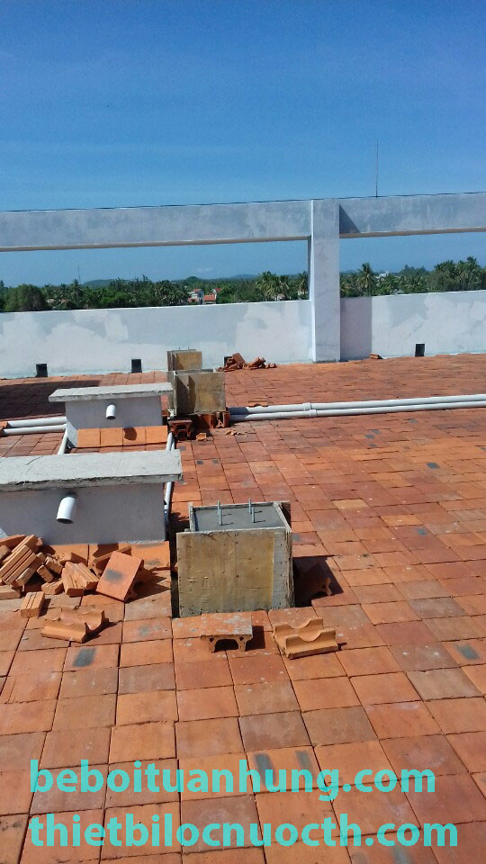 đổ bê tông đế trụ bu lông nhà N6 trung tam phuc hoi chuc nang, trung tâm phục hồi chức năng, thiết bị bể bơi, thiet bi be boi, thiết bị lọc nước, thiet bi loc nuoc